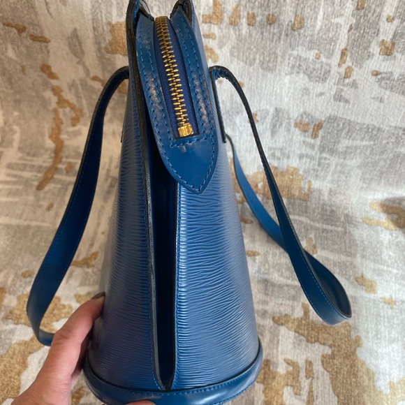 Louis Vuitton Blue Epi Leather Saint Jacques GM Shoulder bag - Picture 3 of 8